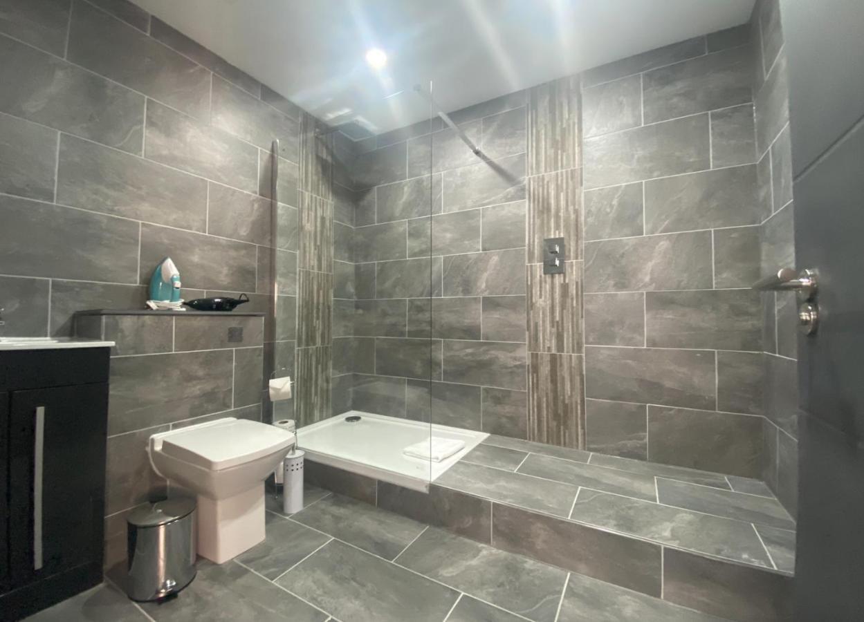 Temple Court By Ustay Aparthotels Liverpool Bagian luar foto