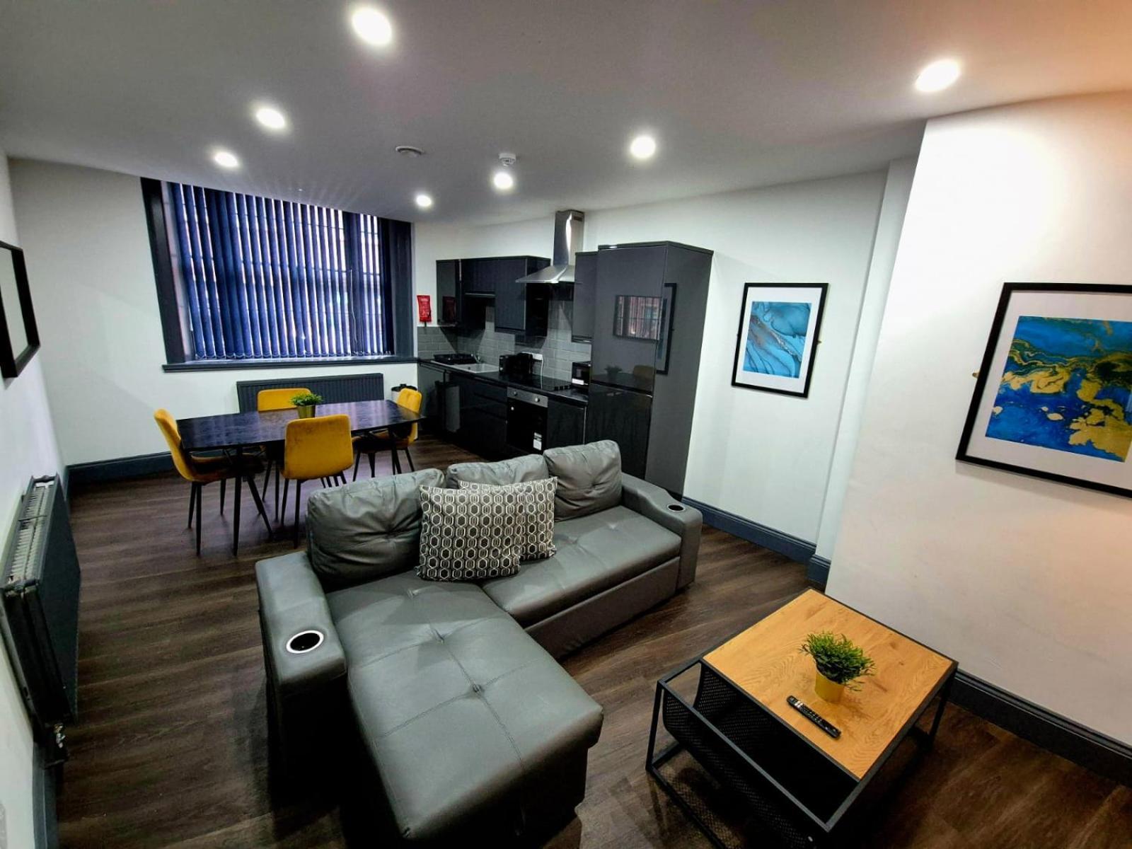 Temple Court By Ustay Aparthotels Liverpool Bagian luar foto