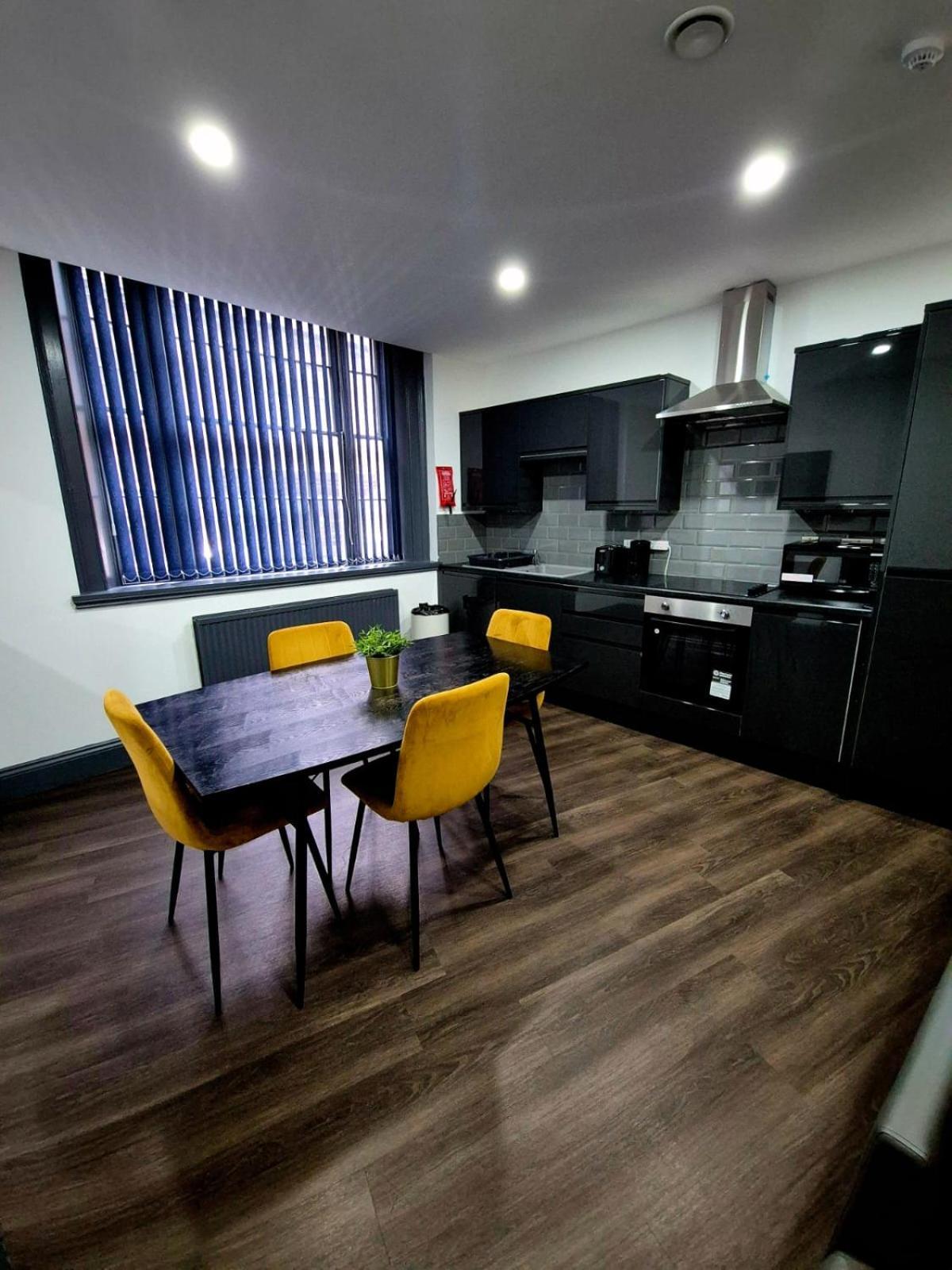Temple Court By Ustay Aparthotels Liverpool Bagian luar foto